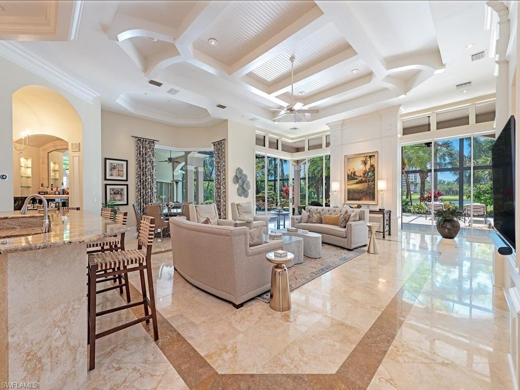 BAY WOODS - Residential