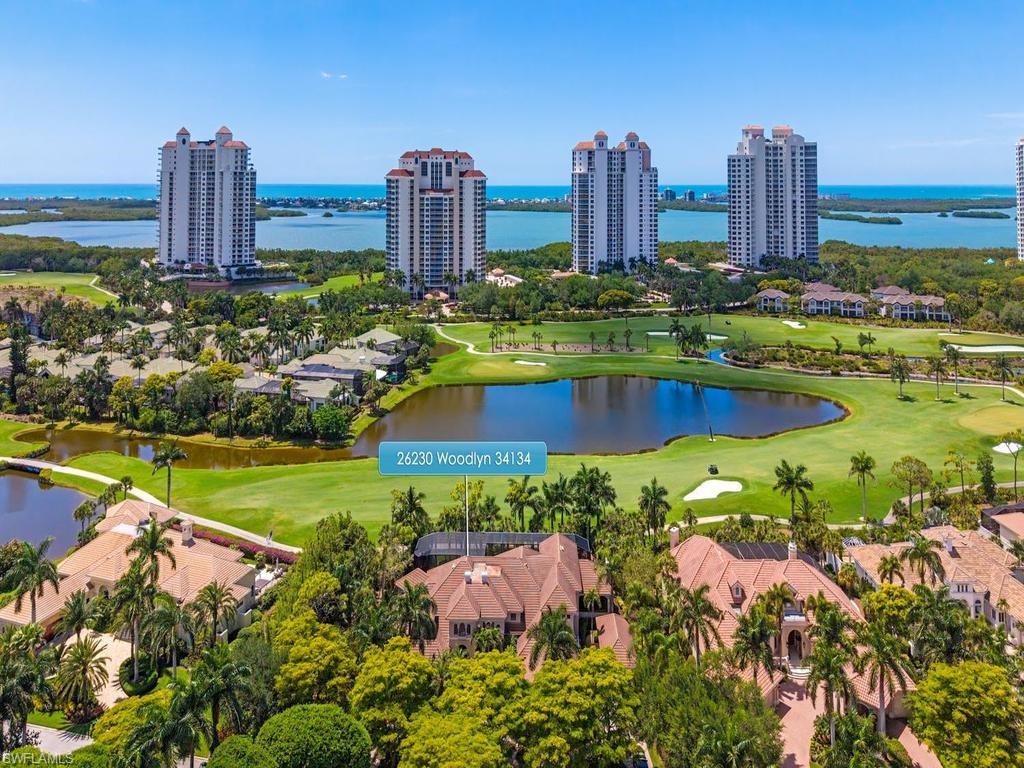 BAY WOODS - Residential