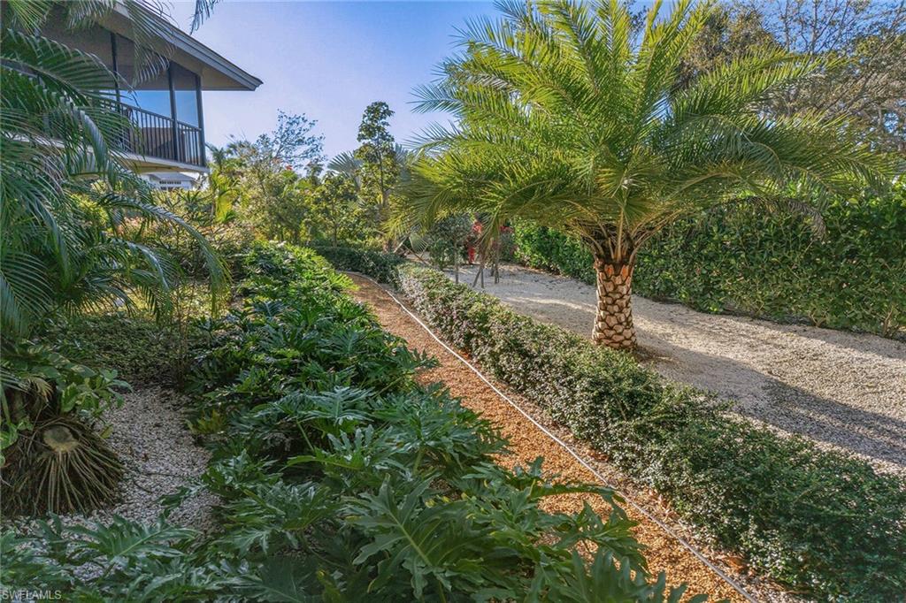 HIDEAWAY BEACH - Residential