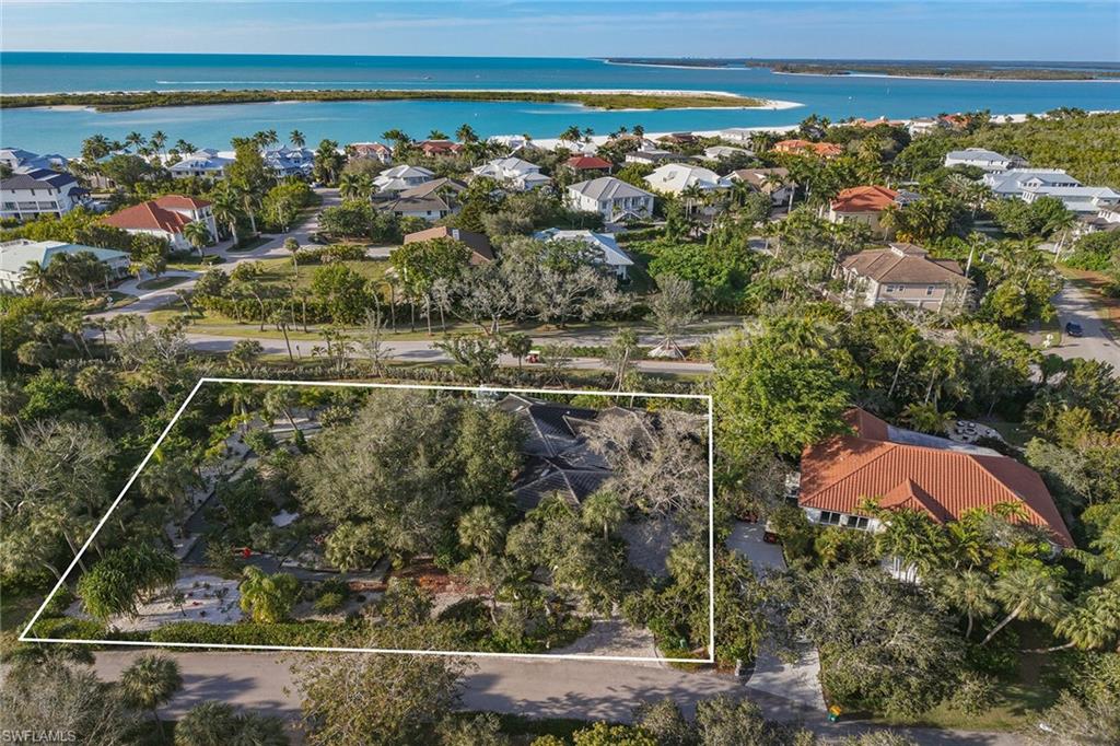 HIDEAWAY BEACH - Residential