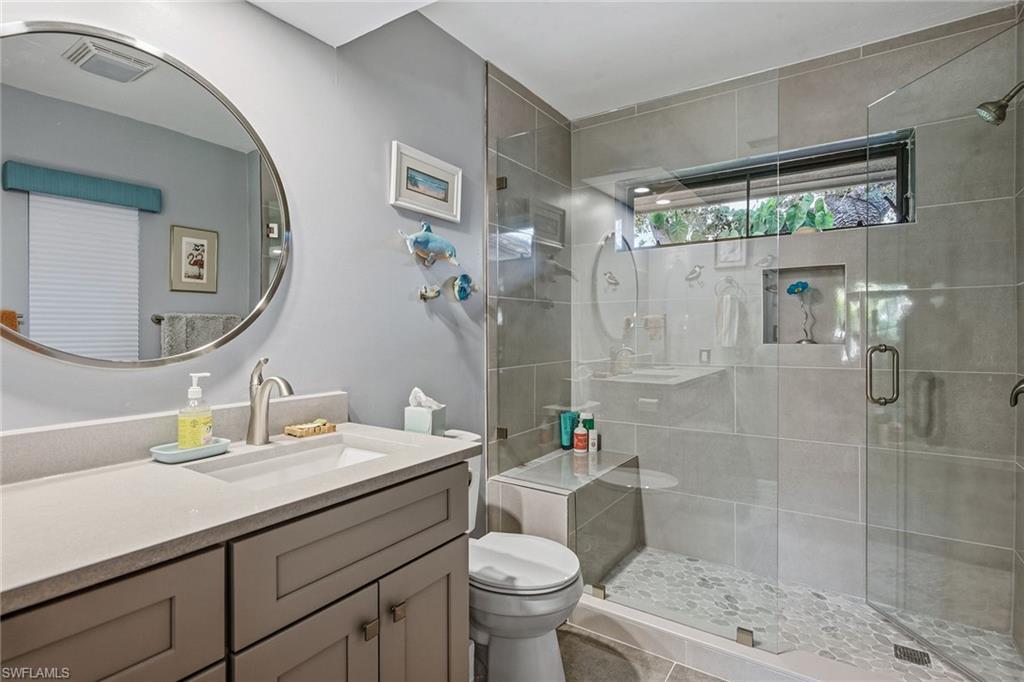 HIDEAWAY BEACH - Residential