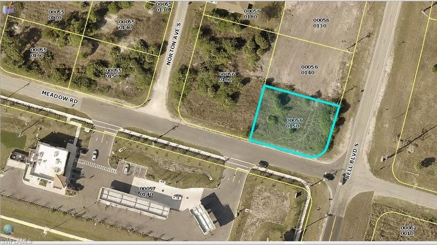>>>>>>>>>>>>>>>>>>..PRICE REDUCTION................................
All offers seriously considered!!! Potential Commercial lot with frontage on highly traveled SR 80. This lot is in Lehigh acres is located near golf courses, shopping, parks, restaurants and schools! A very affordable place to live in southwest Florida. A short drive will get you to the Caloosahatchee river and beaches. Perfect opportunity for an investor to take advantage of the ever-growing SWFL real estate market! Motivated Seller who has multiple properties for sale in Lehigh.  This land is closed to 7'11 located in a commercial property line.