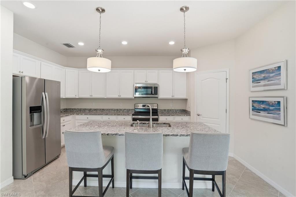 PORTICO - Residential