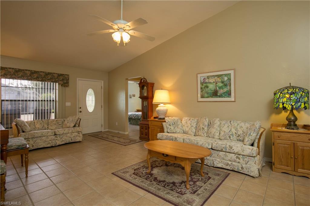 SABAL SPRINGS GOLF AND RACQUET CLUB - Residential