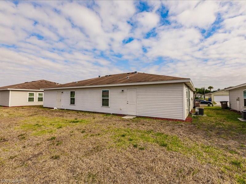 VISTANNA VILLAS - Residential Lease