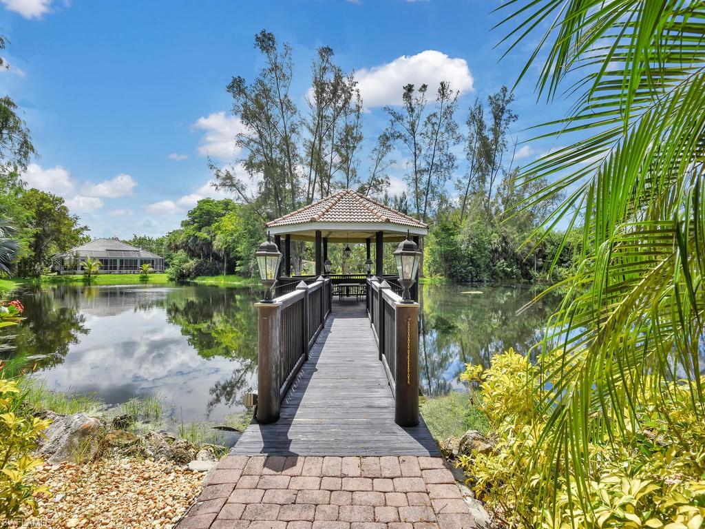 FISHERMAN'S COVE - Residential