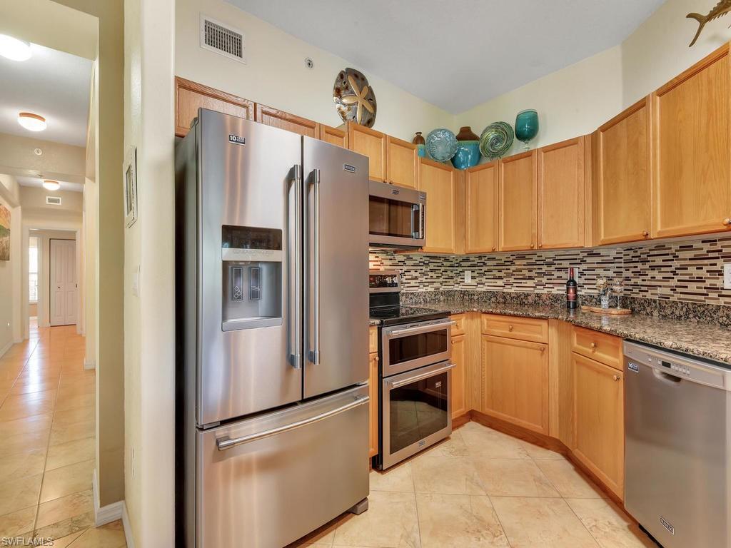 FISHERMAN'S COVE - Residential