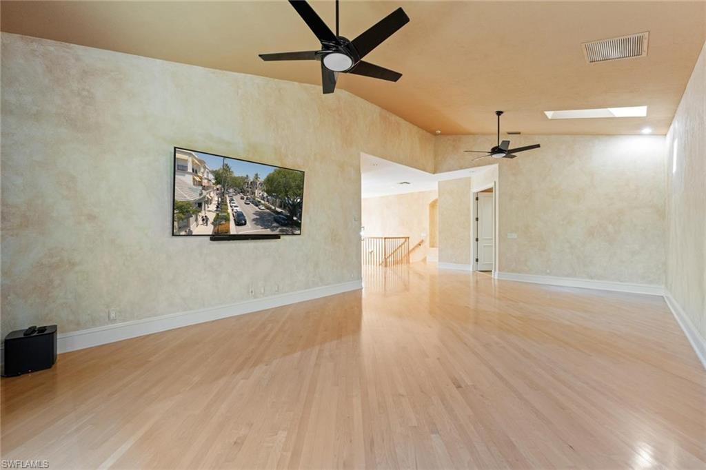 LOGAN WOODS - Residential