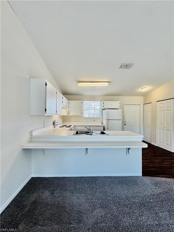 SAN CARLOS PARK - Residential Lease