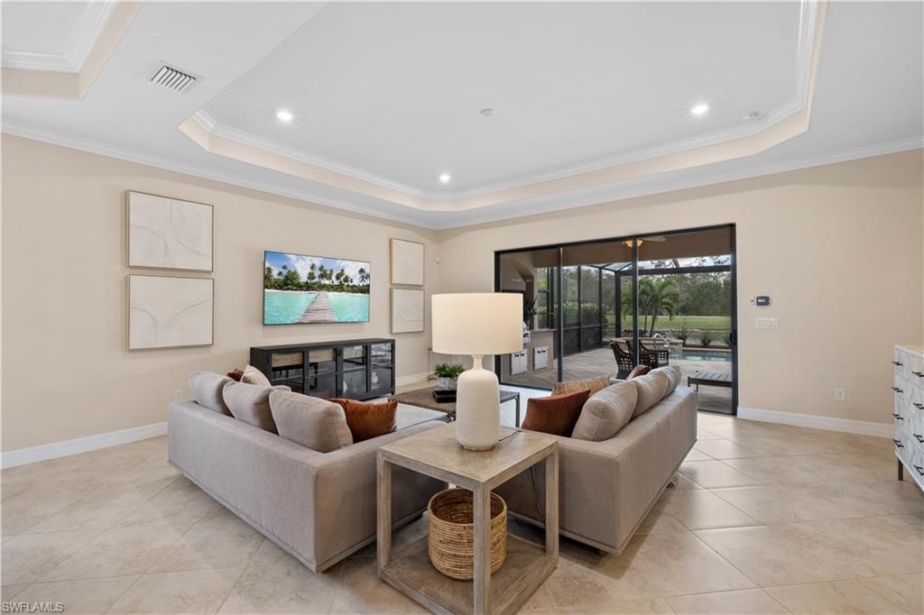 BONITA NATIONAL GOLF AND COUNTRY CLUB - Residential Lease