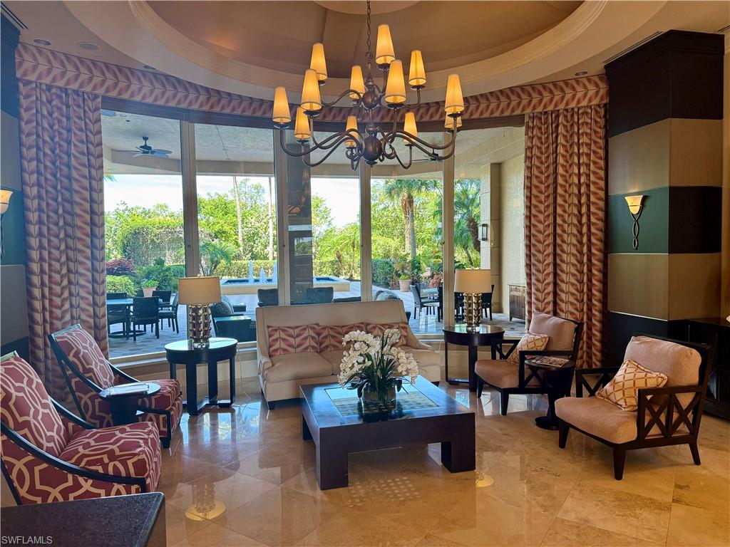 SERANO - Residential