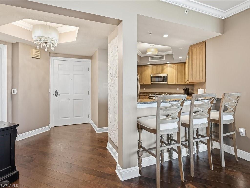 SERANO - Residential