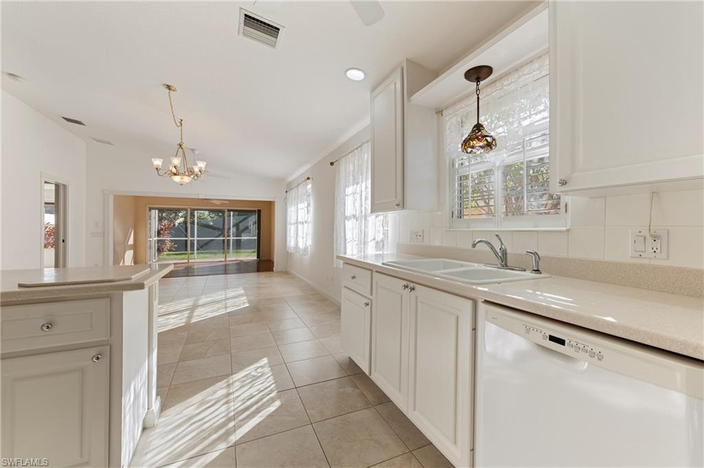 VILLAGE WALK OF BONITA SPRINGS - Residential