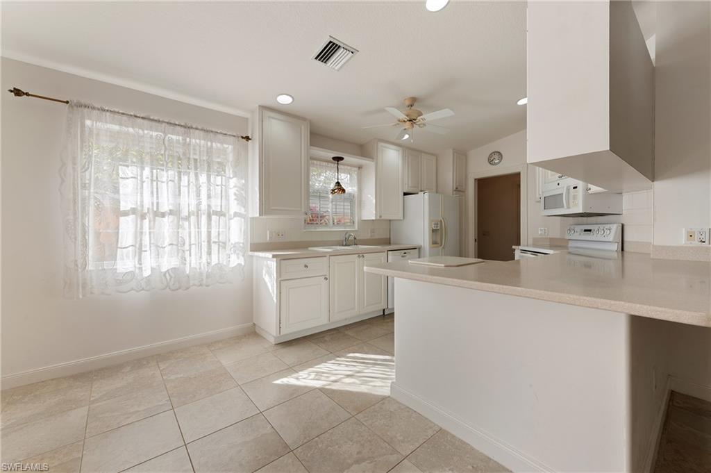 VILLAGE WALK OF BONITA SPRINGS - Residential