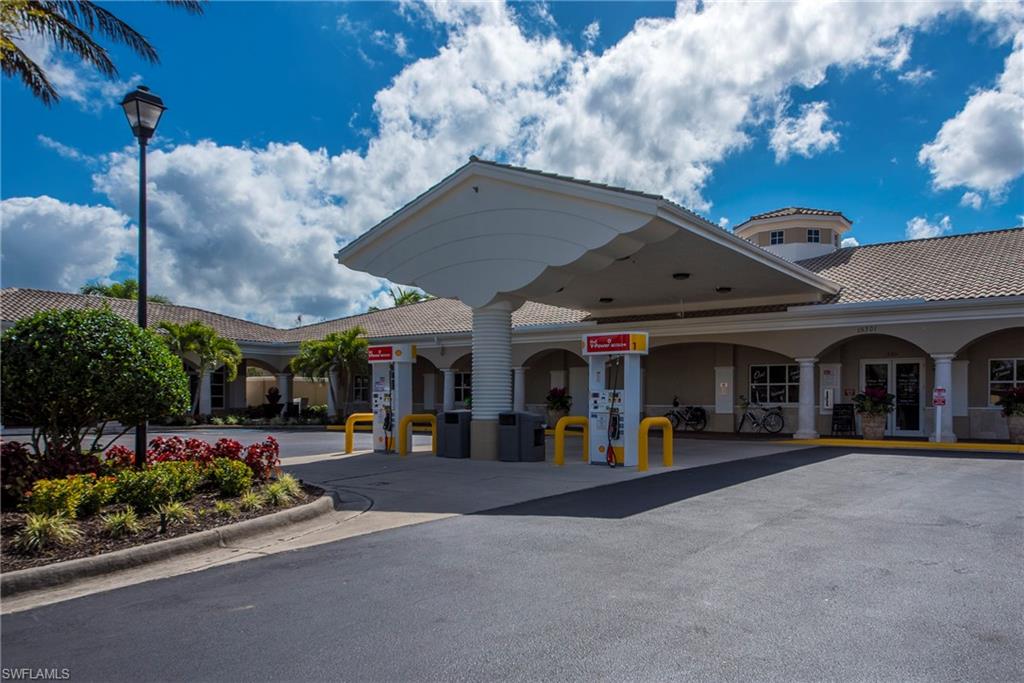 VILLAGE WALK OF BONITA SPRINGS - Residential