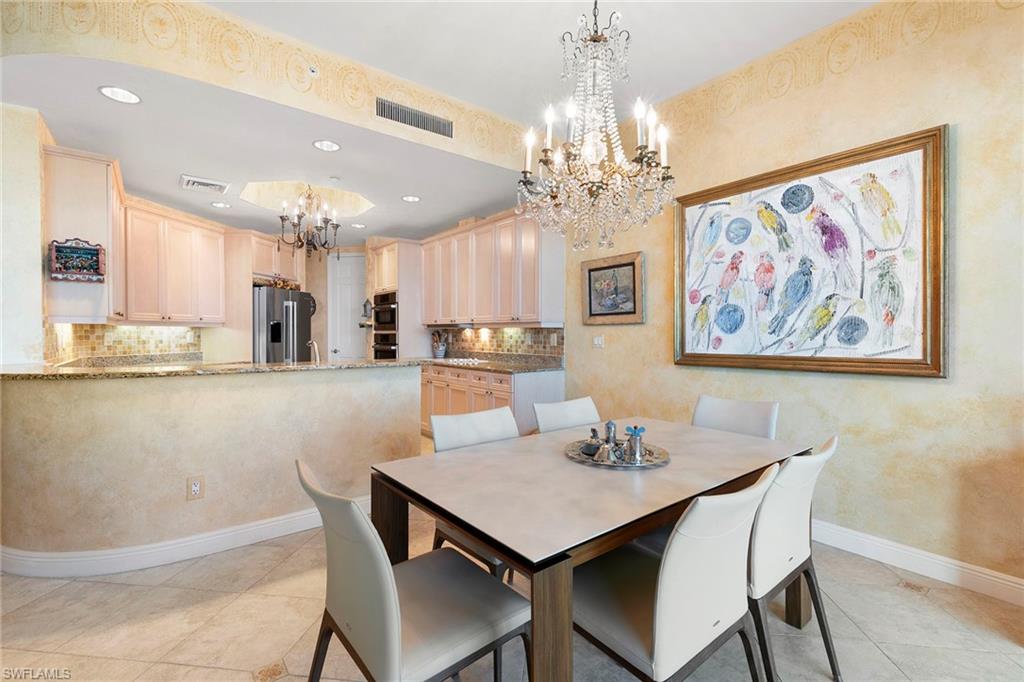 PIER 81 CONDOMINIUM - Residential