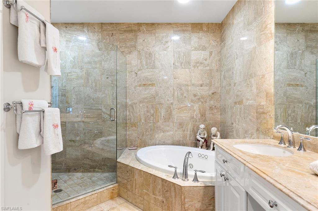 PIER 81 CONDOMINIUM - Residential