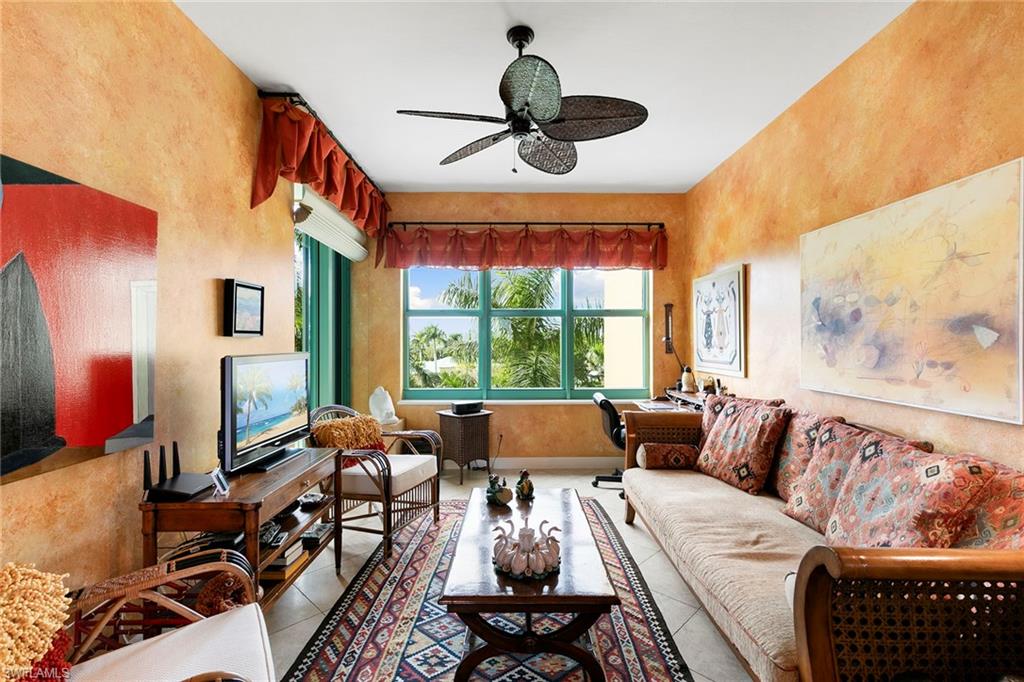 PIER 81 CONDOMINIUM - Residential