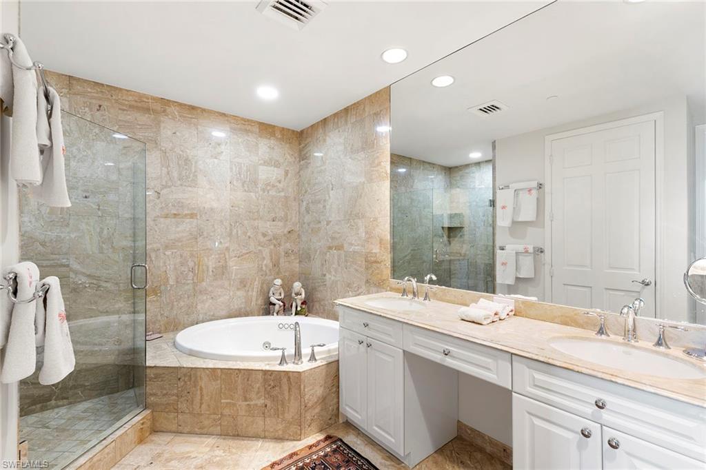 PIER 81 CONDOMINIUM - Residential