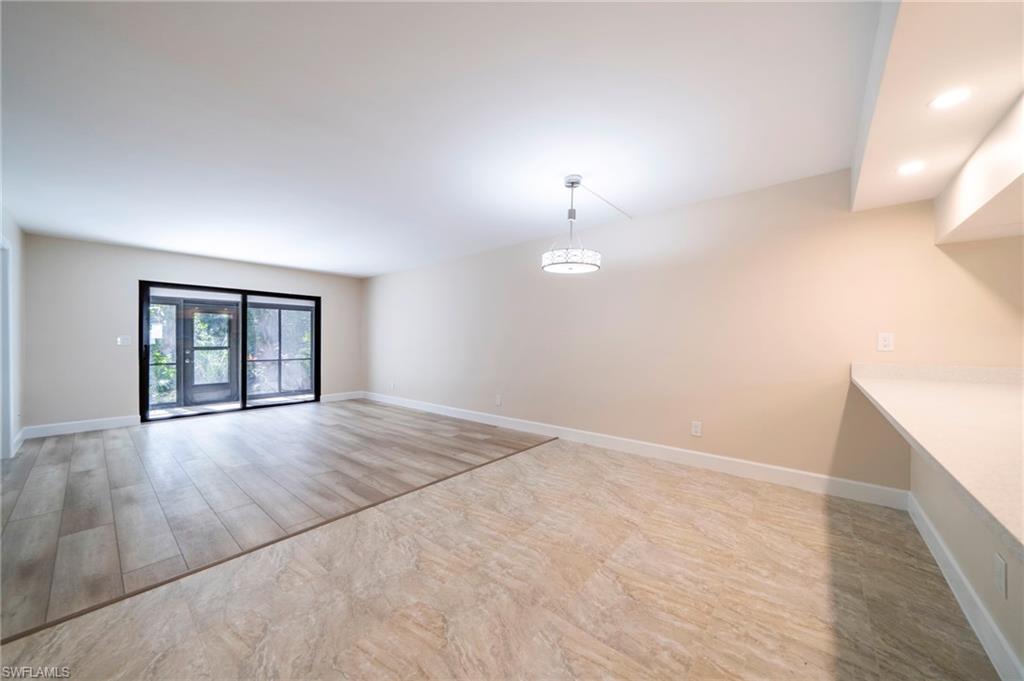 NEWPORT GLEN - Residential