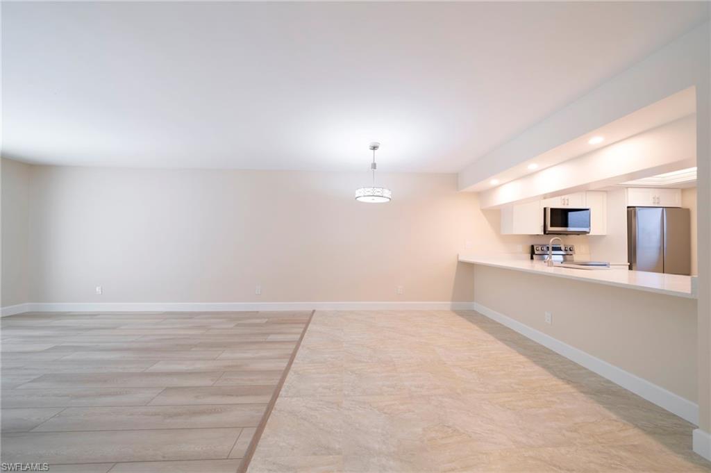 NEWPORT GLEN - Residential