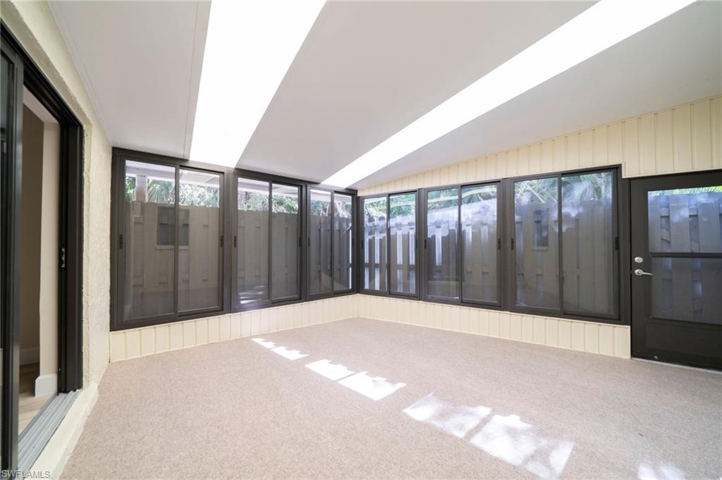 NEWPORT GLEN - Residential