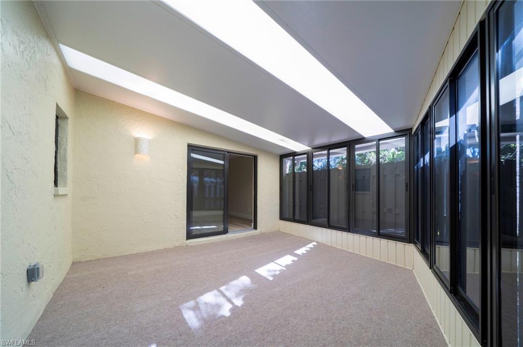 NEWPORT GLEN - Residential