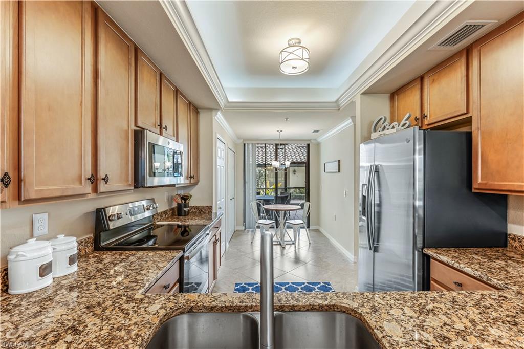 BONITA NATIONAL GOLF AND COUNTRY CLUB - Residential Lease