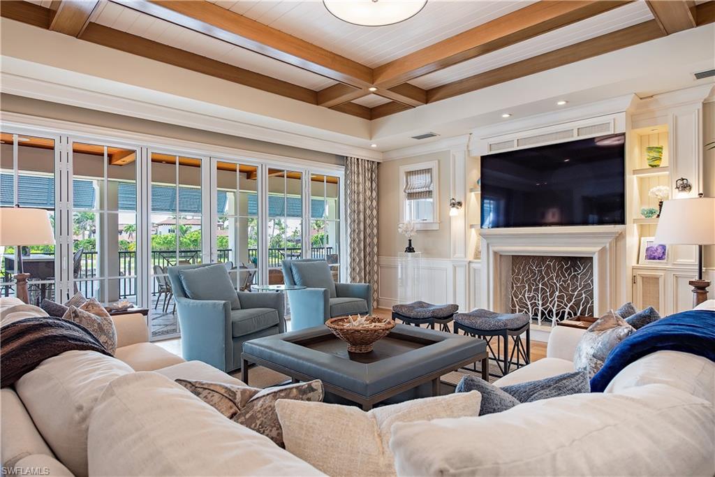 AQUALANE SHORES - Residential