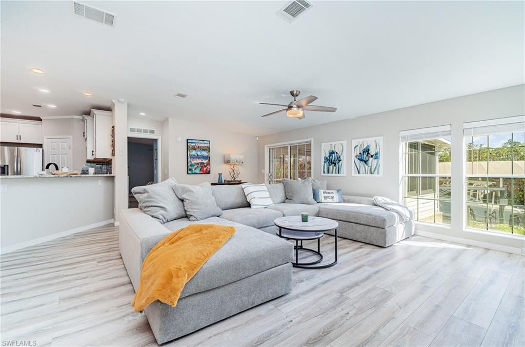 BAYSIDE ESTATES - Residential