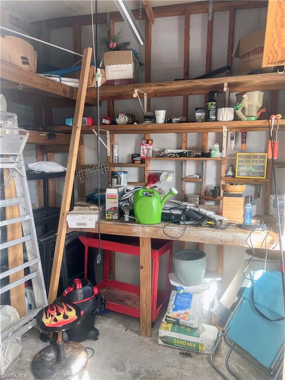 BAYSIDE ESTATES - Residential