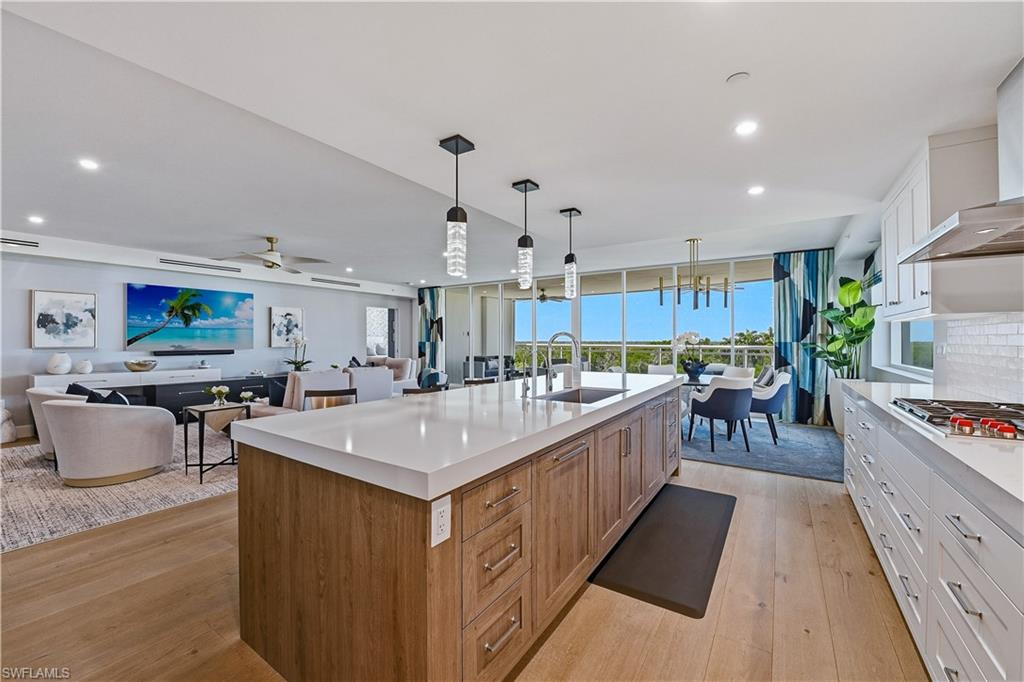 KALEA BAY TOWER 300 - Residential