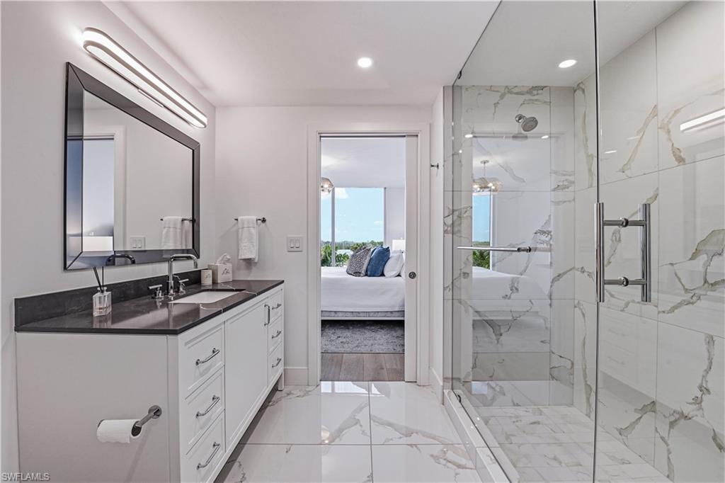 KALEA BAY TOWER 300 - Residential