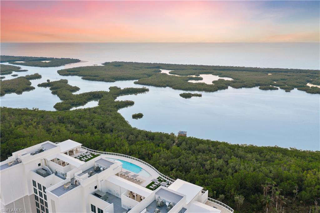 KALEA BAY TOWER 300 - Residential