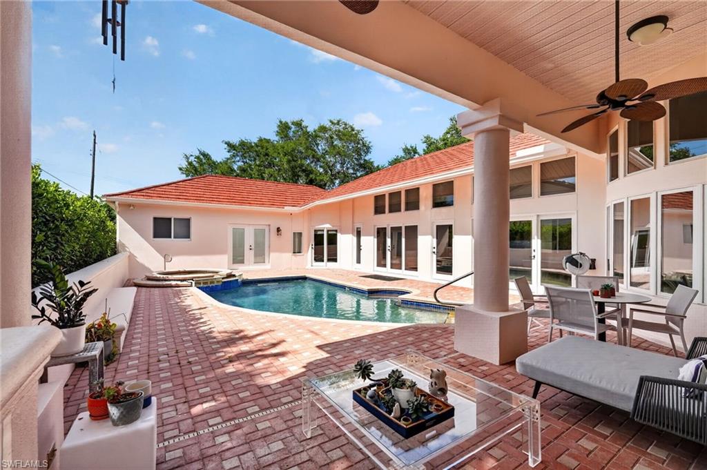 PALM RIVER ESTATES - Residential