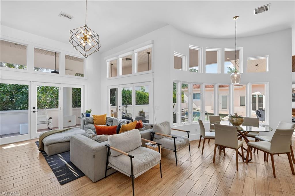 PALM RIVER ESTATES - Residential