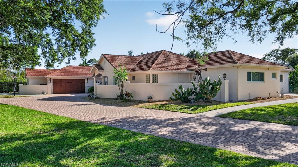 PALM RIVER ESTATES - Residential