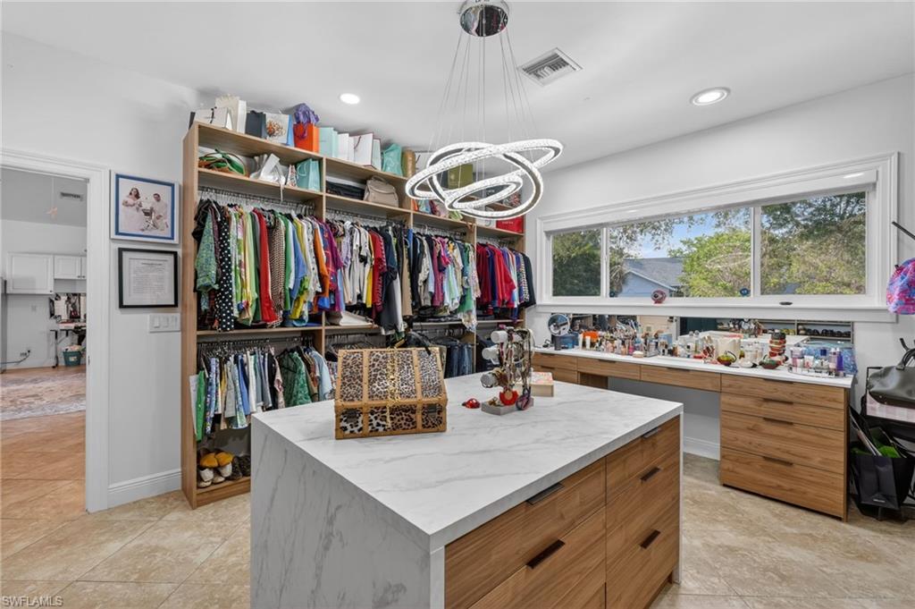 PALM RIVER ESTATES - Residential