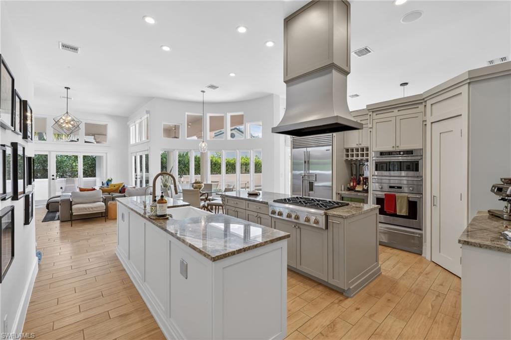 PALM RIVER ESTATES - Residential