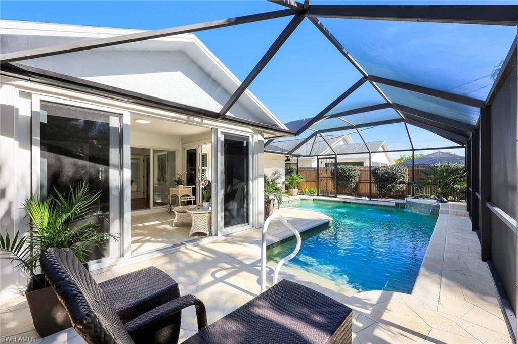 NAPLES PARK - Residential