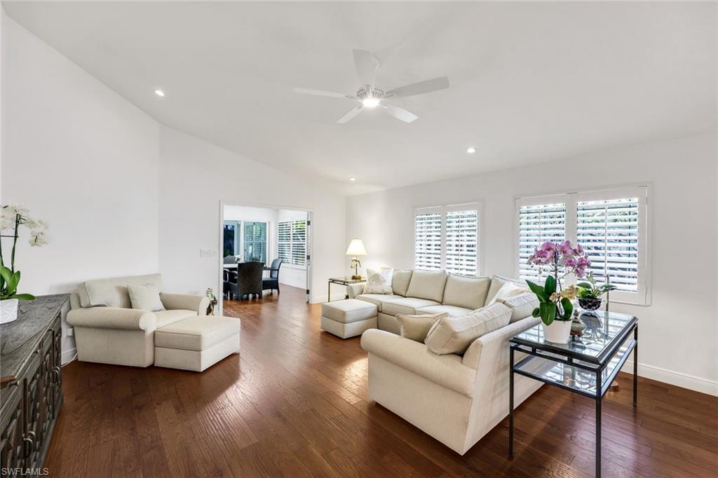 NAPLES PARK - Residential