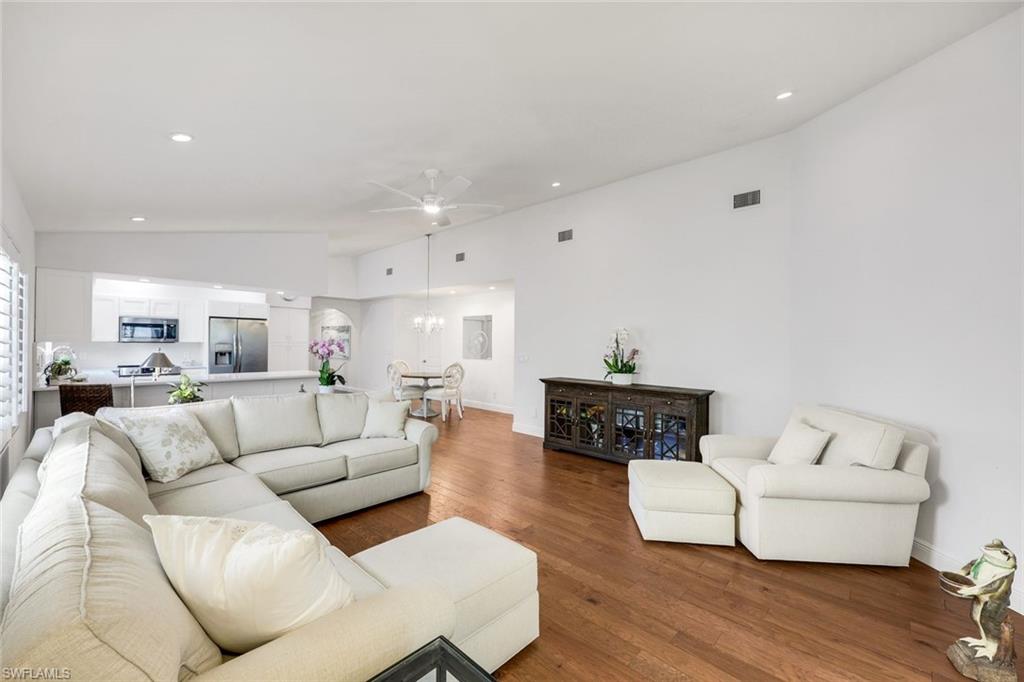 NAPLES PARK - Residential