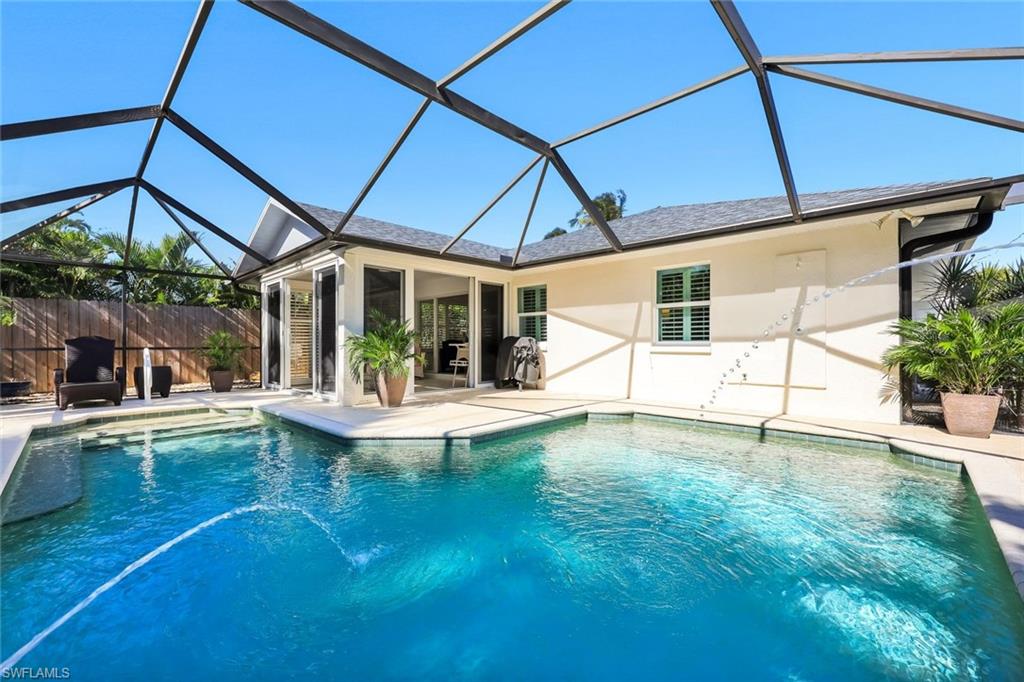 NAPLES PARK - Residential