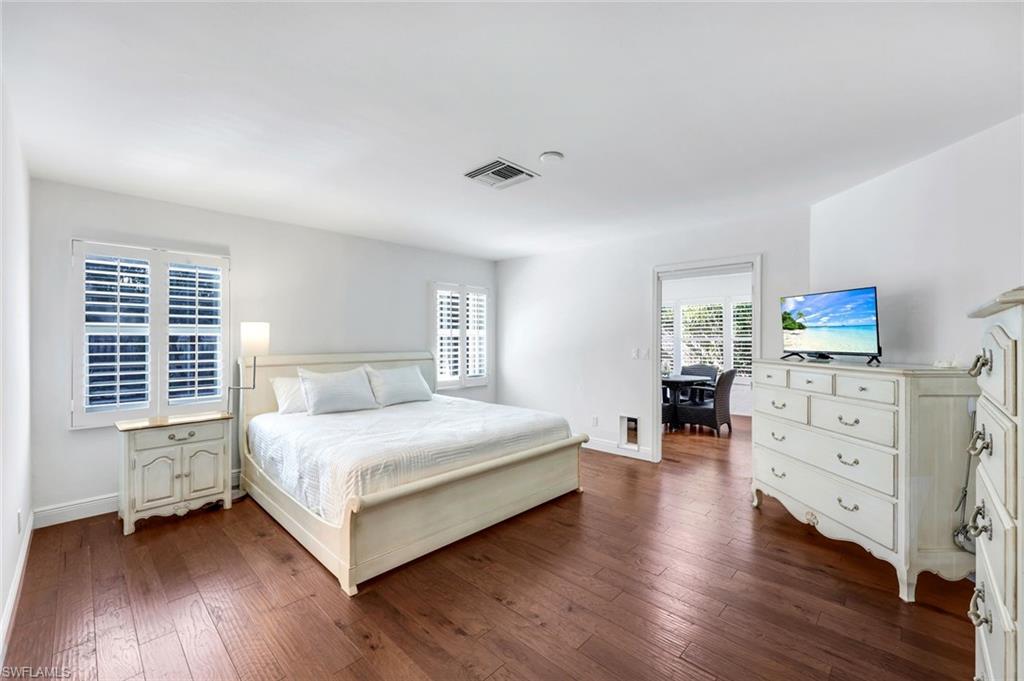 NAPLES PARK - Residential