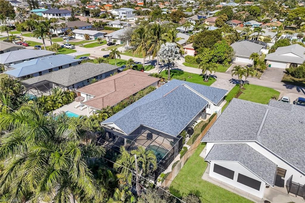 NAPLES PARK - Residential