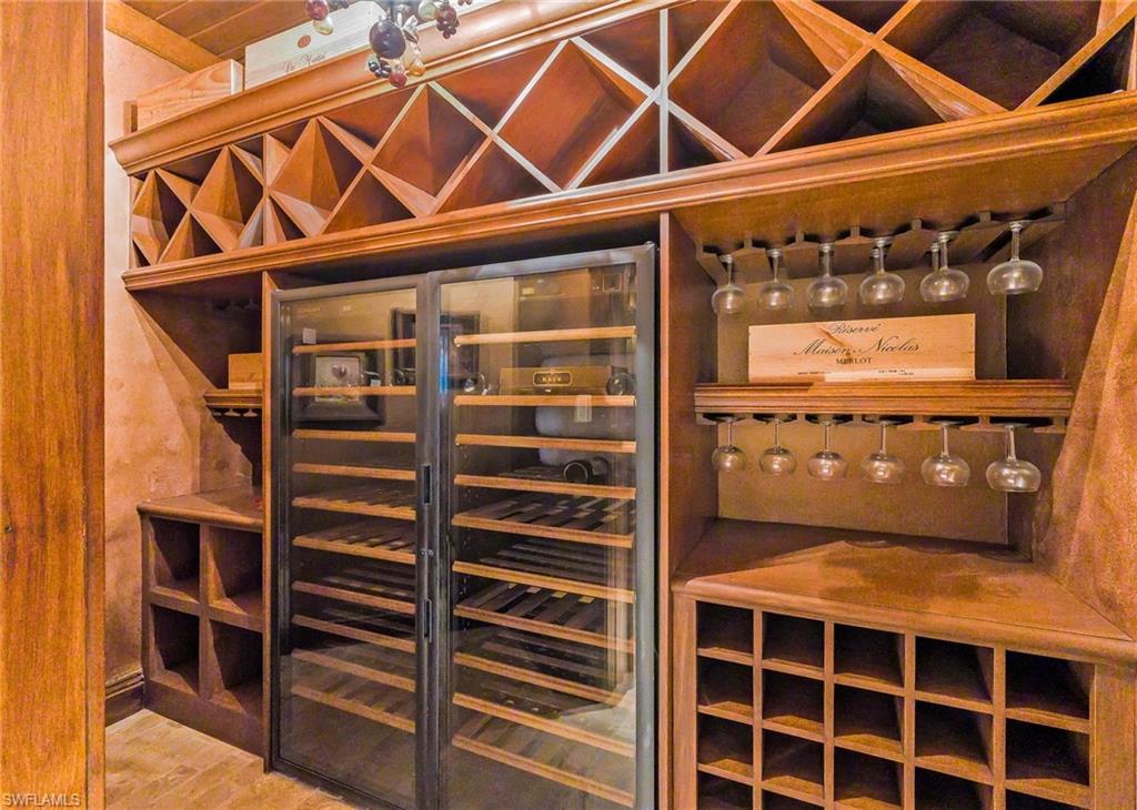 BAY CREEK - Residential