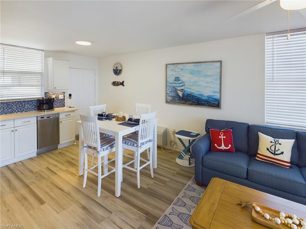 BEACH AND TENNIS CLUB - Residential