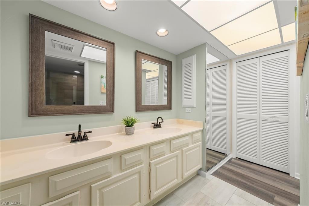 SUNSET CAPTIVA CONDO - Residential