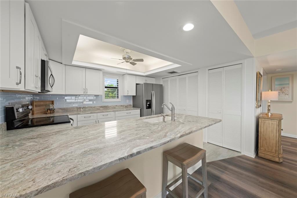 SUNSET CAPTIVA CONDO - Residential