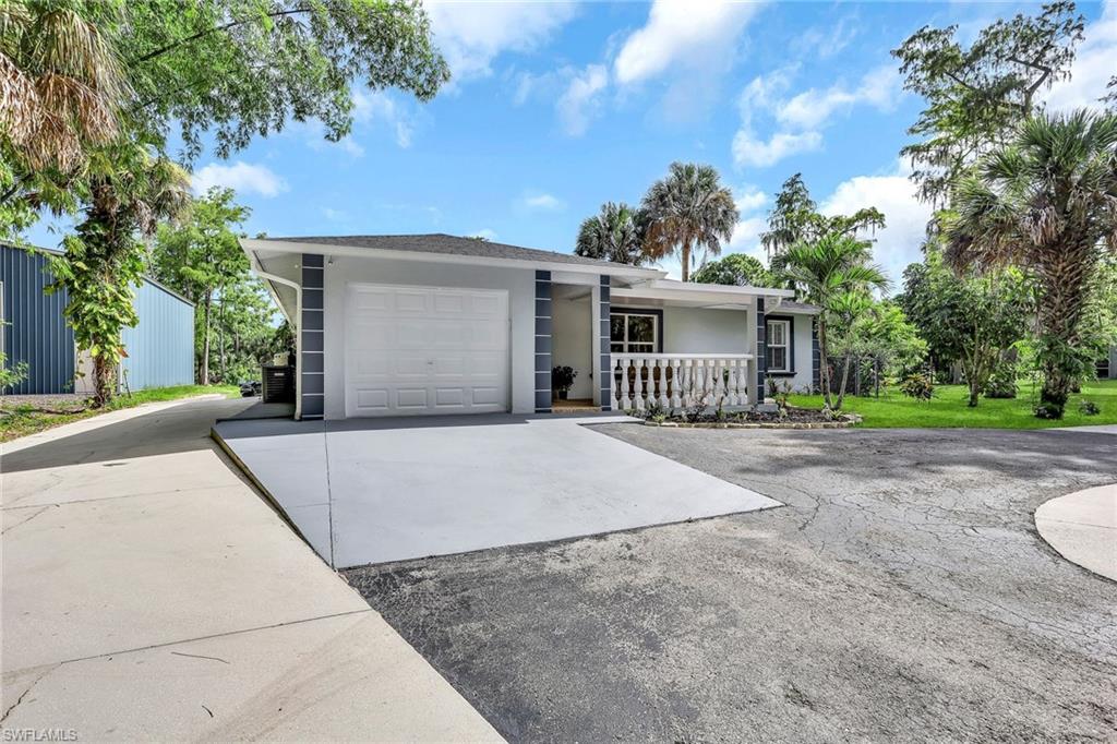 GOLDEN GATE ESTATES - Residential